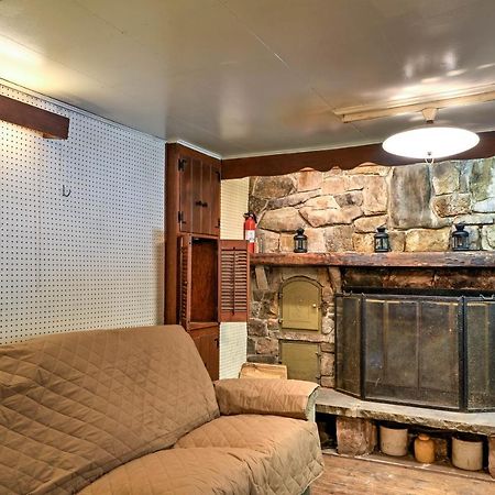Вилла Rustic Bedford Cabin Near Hunting And Fishing Экстерьер фото